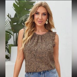 Sleeveless ruffle Dalmatian top